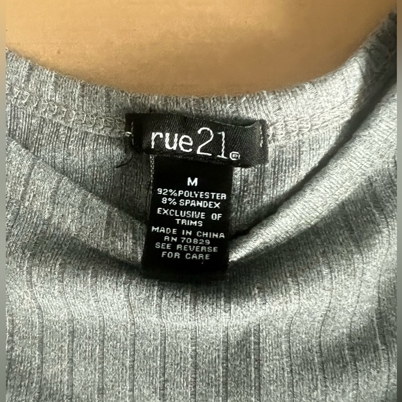 rue21 silver long sleeve shirt - Picture 3 of 3